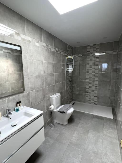 Casa Breen - Spacious 1 Bedroom Apartment In Matagorda With Communal Pool Tías Buitenkant foto